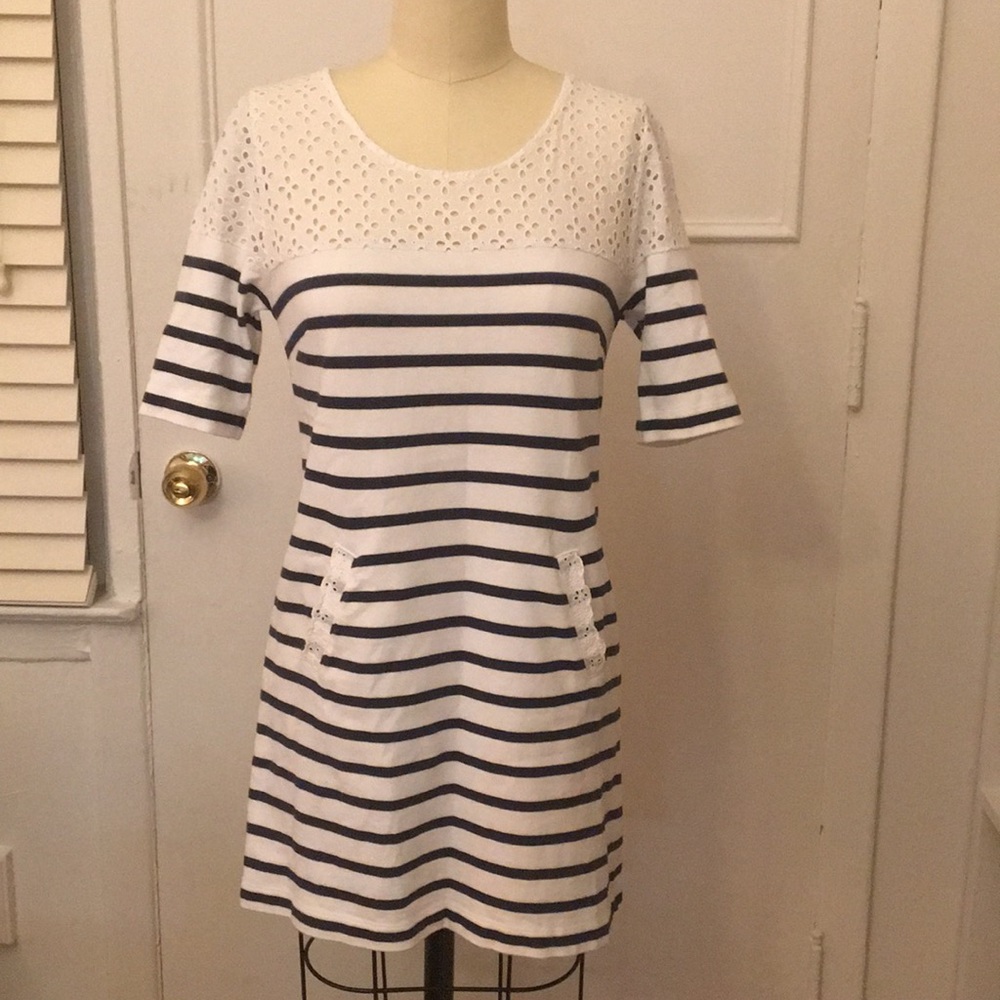 Short sleeve summer dress